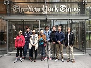 Journalism class visits New York